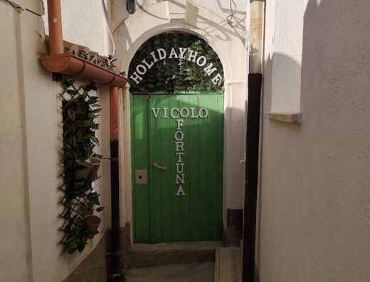 Vicolo Fortuna Holiday Home